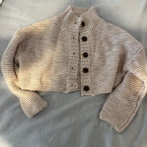 BDG Cropped Cardigan